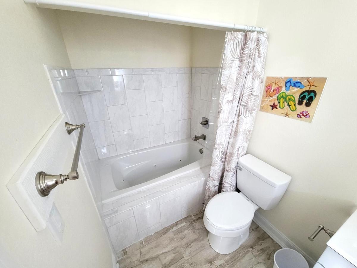 8018 Beach Rd, Semi-Oceanfront, Pool/Hot Tub Nags Head Eksteriør billede